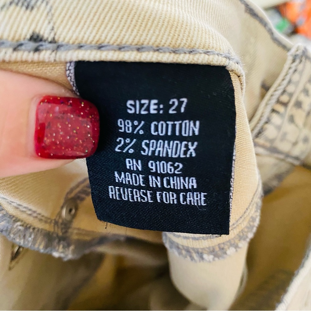 Standards & Practices Birdman Whisker Feather Pri… - image 8